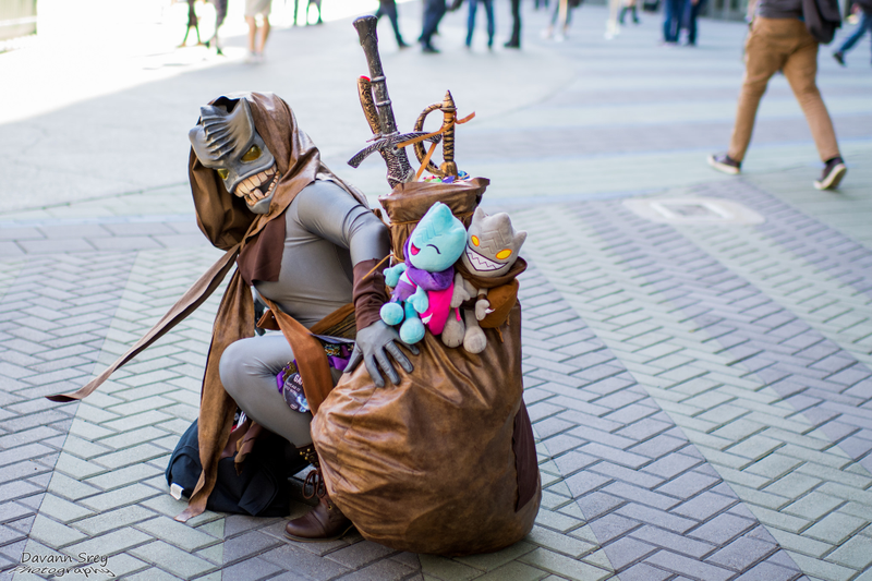 Illustration for article titled The Most Mind-Blowing and Astonishing Cosplay From BlizzCon 2015!